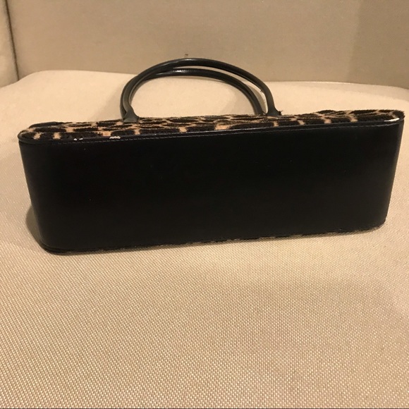 Adorable Kate Spade animal print bag. - Picture 3 of 3